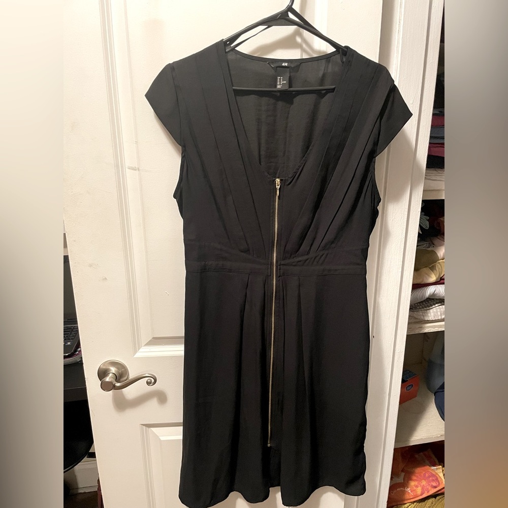 H&M black beautiful dress, size 14, brand new condition